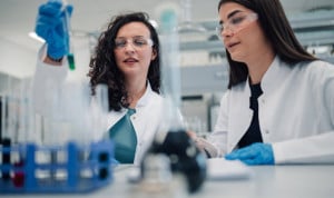 El Cgcof y la Universidad Camilo José Cela impulsan la formación académica