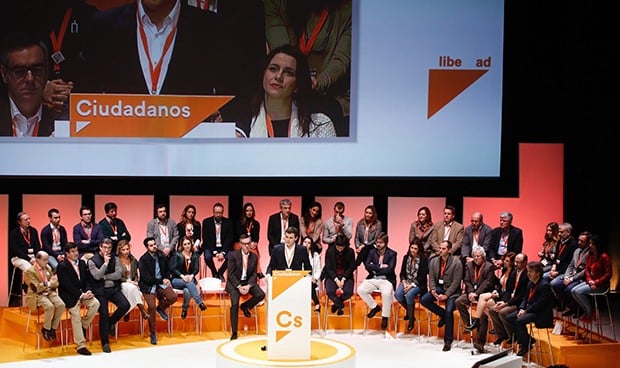 El Ciudadanos más "liberal" no abandona la sanidad universal