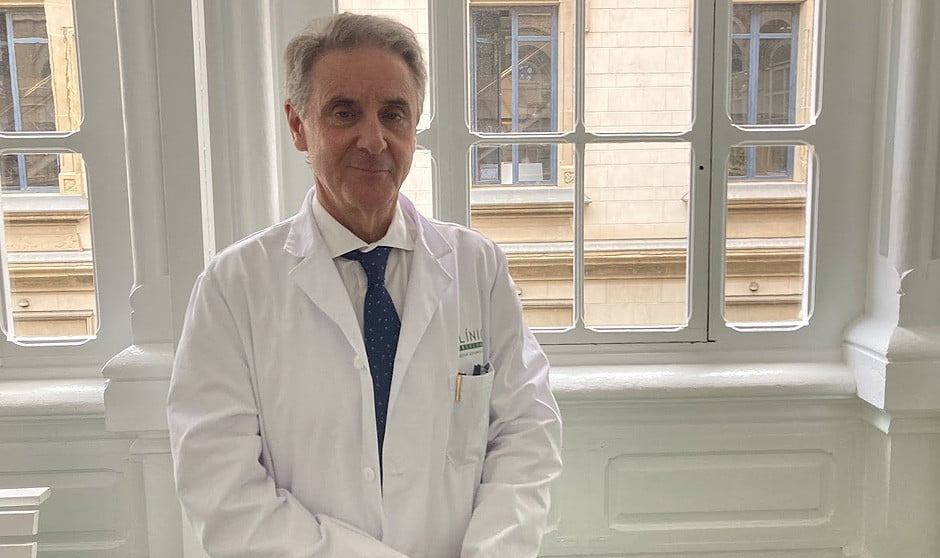 El hematólogo Álvaro Urbano apuesta por una nueva terapia CAR-T frente a leucemias linfoides de tipo T 