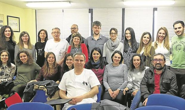 El Clínico pone la primera piedra de su guía enfermera en salud mental