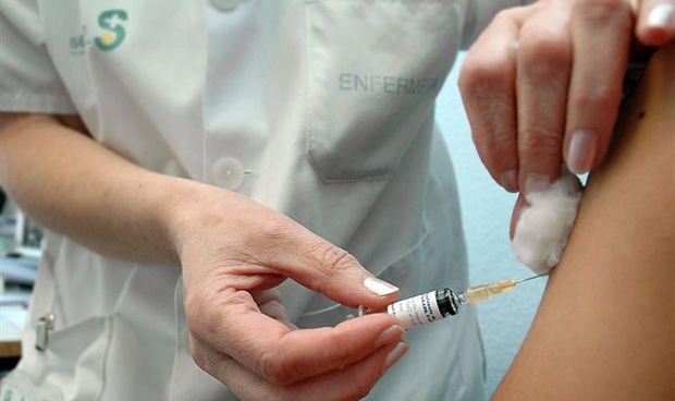 El cocainómano que usa homeopatía porque las vacunas llevan "mucha química"