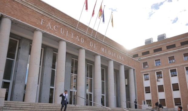 Alerta de colapso MIR en 2030 por el exceso de nuevos estudiantes