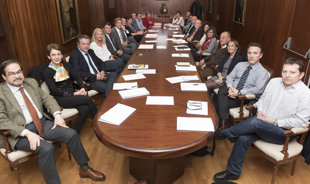 El Colegio de Madrid renueva su comisión deontológica