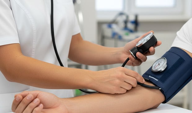 El colesterol copa una cronicidad con gran brecha de género en salud mental