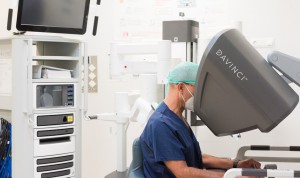 El complejo hospitalario Ruber Juan Bravo incorpora un nuevo robot Da Vinci