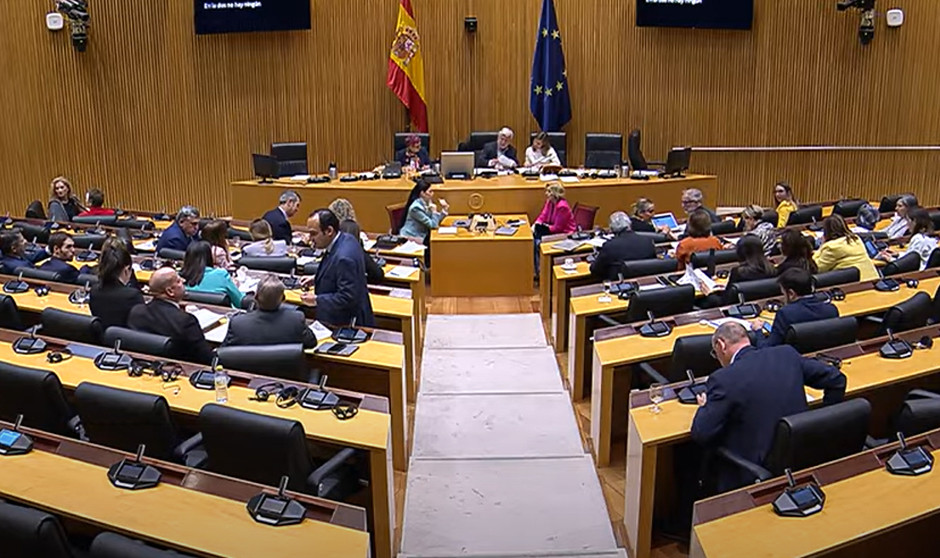 La Comisión de Sanidad del Congreso, que aprueba mejorar las condiciones laborales MIR