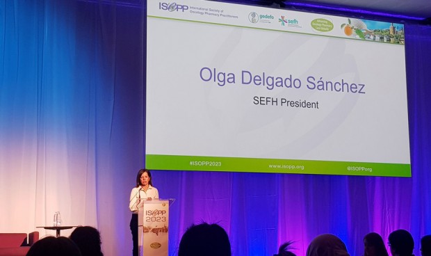 Olga Delgado, presidenta de la SEFH, ha subrayado que el congreso internacional de farmacia oncológica acogerá a 345 congresistas en Sevilla