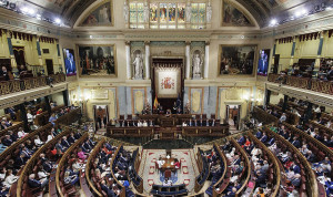 El Congreso esboza un cribado neonatal más amplio, auditado y presupuestado