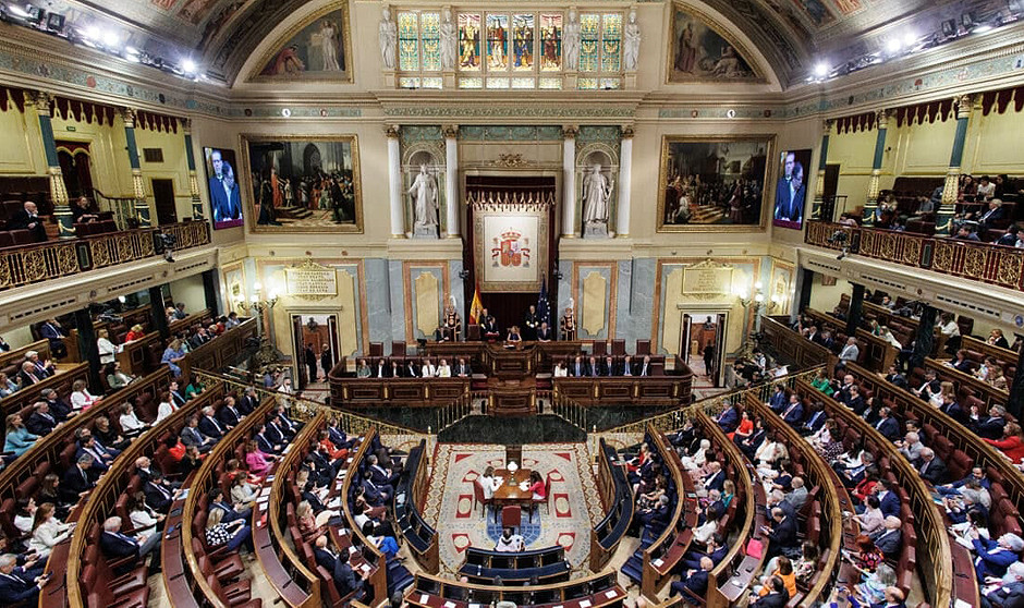 El Congreso reparte culpas por el retraso de las medidas contra la gripe.