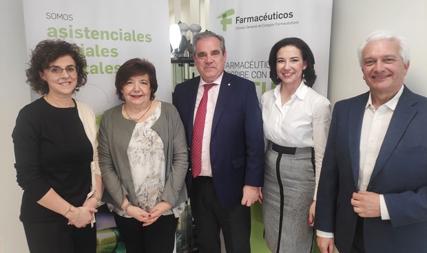 El Consejo General de Farmacéuticos y AEFI renuevan su convenio marco