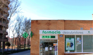 El convenio de farmacias sufre un parón inesperado ante una cita clave
