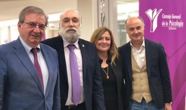 Fernando Martínez López, Francisco Santolaya, María Paz García Vera, y José Antonio Luengo.