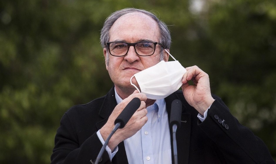 El Defensor del Pueblo reclama información sobre las OPE del Sermas