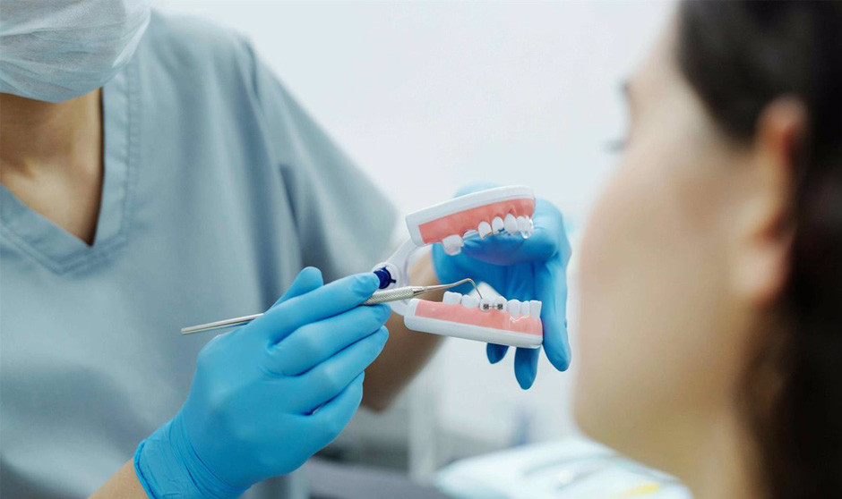 Los dentistas reivindican su papel en la prevención del tabaquismo. 