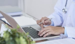 El desafío médico de blindar datos: "Solo hay 2 asignaturas en la carrera"