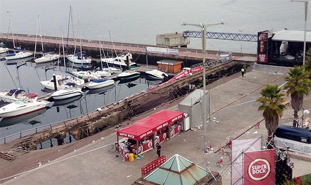 El detalle de Almuíña con los sanitarios del O Marisquiño