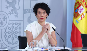 El empleo sanitario crece 12 veces más este verano con 17.000 contratos