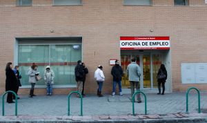 El empleo sanitario crece 5 veces más despacio que la media general