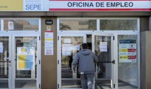 El empleo sanitario rompe la mala racha de 2022 y suma 2.379 afiliados