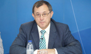 El enfermero Juan José Jurado cambia la política por su "centro de salud"