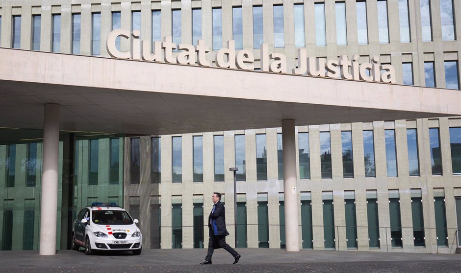 Fechada de la Ciudad de la Justicia de Barcelona, donde se ha dictado sentencia sobre las indemnizaciones por salud mental. 