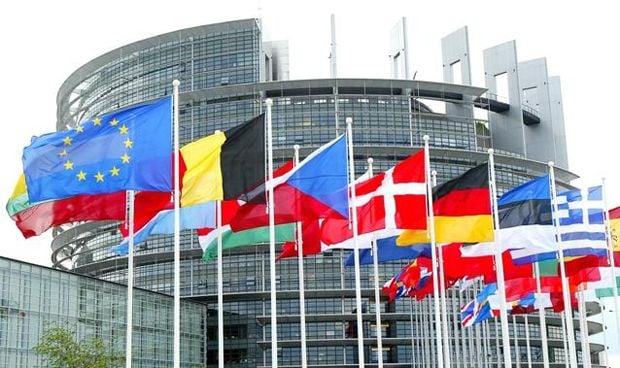 El Europarlamento vigilará la mudanza de la EMA a Ámsterdam
