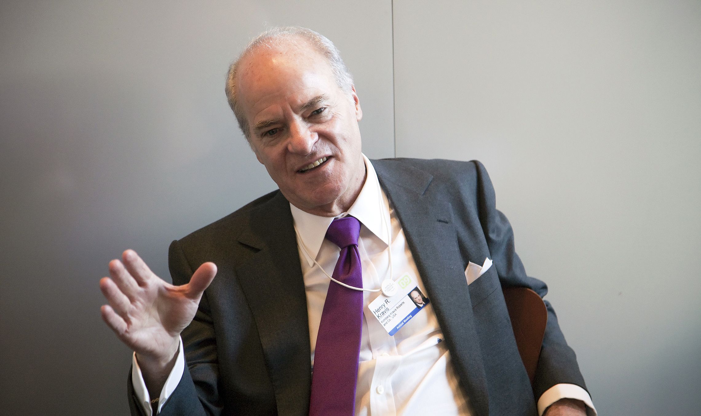 El fondo KKR: dinero para España, pero sin hospitales que comprar