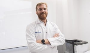  Juan Alonso, médico rehabilitador del Hospital Vithas Valencia 9 de Octubre, explica cómo afecta el frío al dolor lumbar.