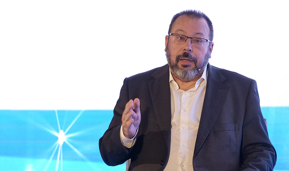 César Hernandez, del Ministerio de Sanidad, sobre gasto farmacéutico.