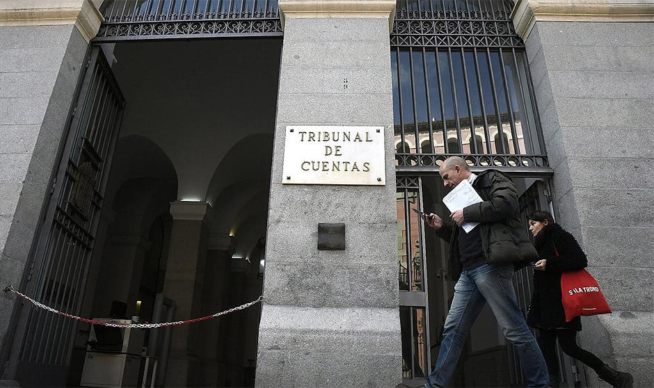 Edificio del Tribunal de Cuentas. El gasto hospitalario peca de descontrol con diferencias de precios del 97%, El Tribunal de Cuentas pide mejorar el cumplimiento normativo de la compra pública.
