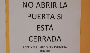 El gato de Schrödinger y por qué no abrir la puerta cerrada de la consulta