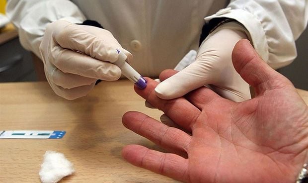 El Gobierno aprueba la venta de la prueba del VIH sin prescripción médica