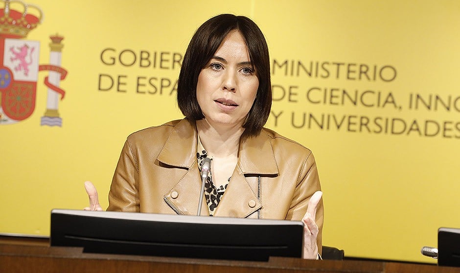  La ministra de Ciencia, Diana Morant. La primera farmacéutica público-privada española se llamará Terafront Farmatech. Estos serán sus consejeros y presidencia.