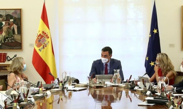 España derogará la mascarilla obligatoria en interiores el 19 de abril