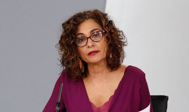 El Gobierno descarta subir el IVA de los productos sanitarios al 23%