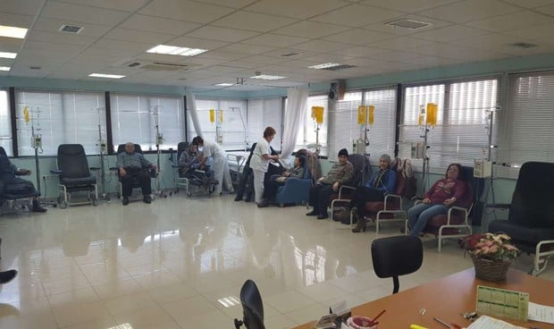 El Hospital de Día Don Benito-Villanueva abre su actividad por la tarde