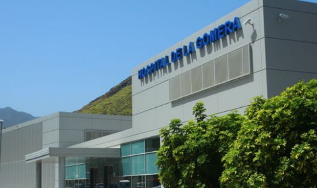 El Hospital de La Gomera aumentó más de un 16% su plantilla durante 2017