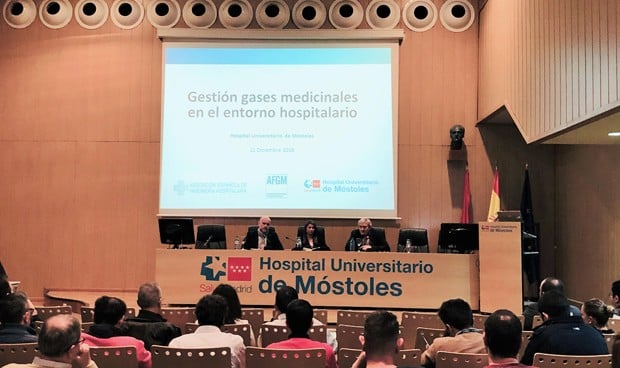El Hospital de Móstoles acoge una jornada sobre gases medicinales 