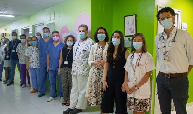 El Hospital Virgen del Rocío realiza 10 trasplantes infantiles en un mes
