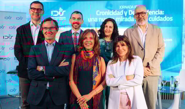 El IDIS propone aumentar las plantillas de sanitarios en las residencias