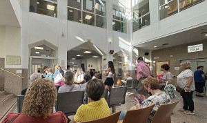 ¿Cómo afecta al sistema sanitario canario la masificación de turistas?