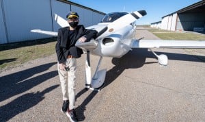 Paciente de paliativos vuela en avioneta