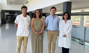 Bernardo Pax, gerente del área de Salud de Menorca; la consellera de Salud, Manuela García y el director general del Servicio de Salud, Javier Ureña.