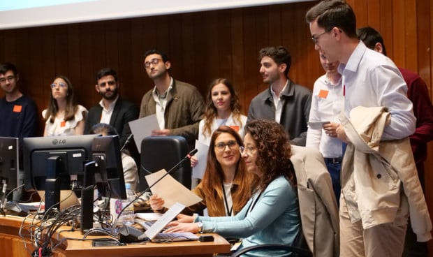El MIR cierra su tercer día de elección con 3 especialidades a más del 80%