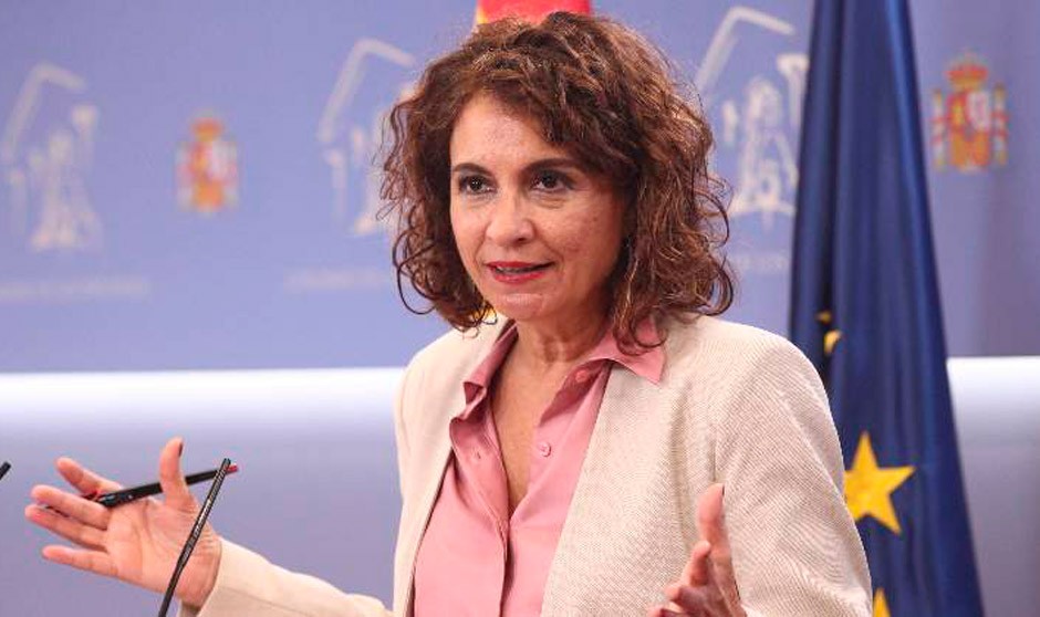 María Jesús Montero, ministra de Hacienda, no desvela el fin exacto para sanidad del impuesto a los ricos
