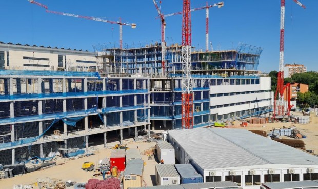 El nuevo edificio del 12 de Octubre ha culminado su estructura de basamento