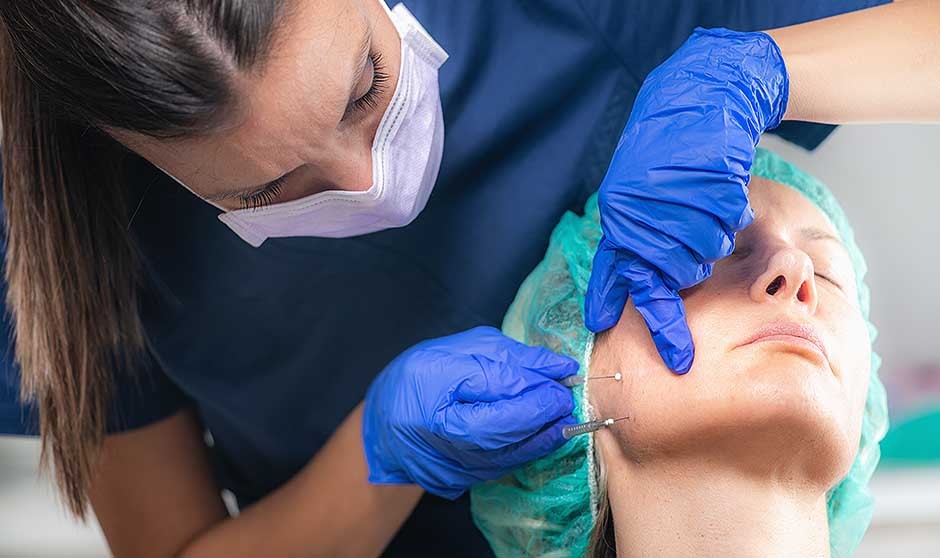 El ¿nuevo? MIR de Medicina Estética provoca una 'guerra' de especialidades