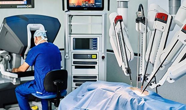 El nuevo sistema quirúrgico de HLA Moncloa reduce un 40% la estancia