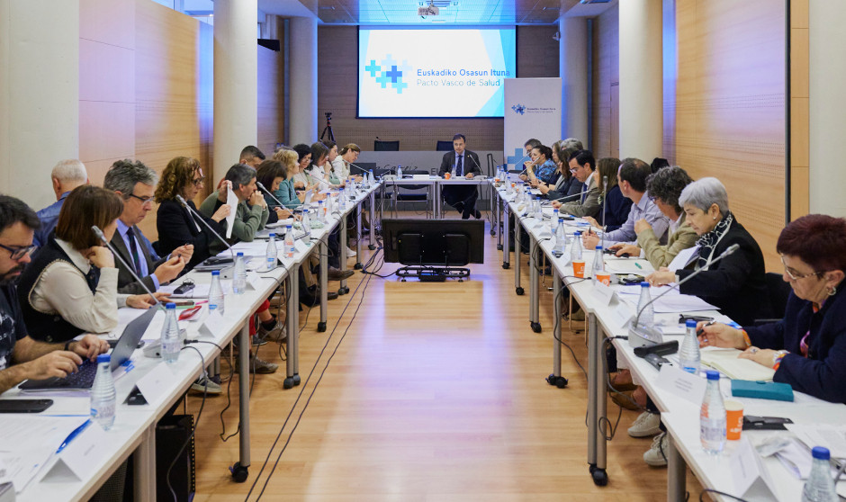 La reunión de este miércoles del Pacto Vasco de Salud, donde se han abordado las dudas en salud mental