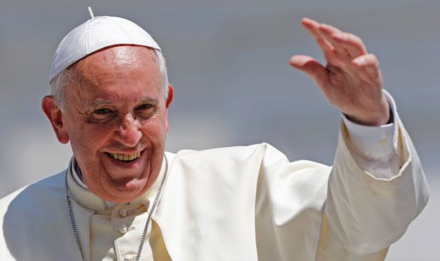 El Papa apoya "la colaboración entre servicios público-privados" en sanidad